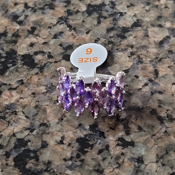 Bomb Party RBP6460 "Mystic Heart" Array of Amethyst Cubic Zirconia Sz 6 - Picture 2 of 5